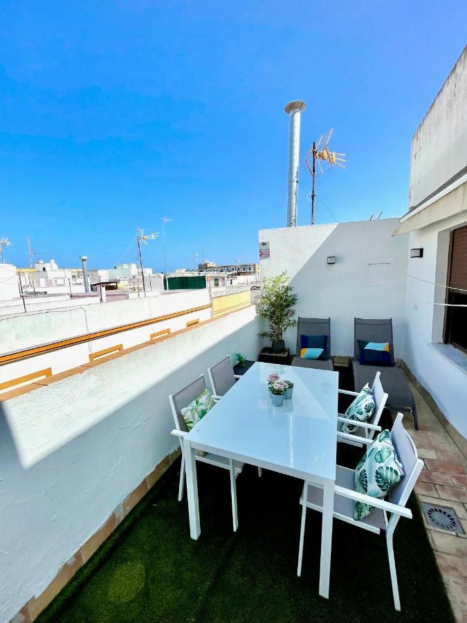 Gatu Premium Atico Caleta , Preferente Mayores De 25 Anos Y Familias Кадис Екстериор снимка